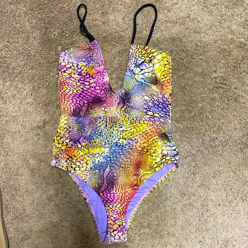 ASOS Swimsuit - Picture 1 of 2